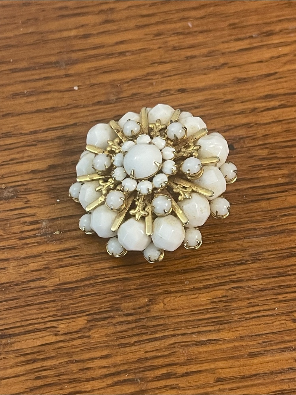 Vintage Milk glass Brooch, good condition